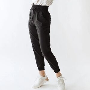 Albion Fit Destination Jogger Womens Small Black Travel Casual